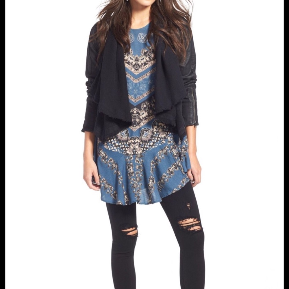 EUC FREE PEOPLE BLACK DRAPE FRONT COATED JACKET  6